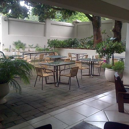 Hôtel Sanloo Manor à Tzaneen Extérieur photo